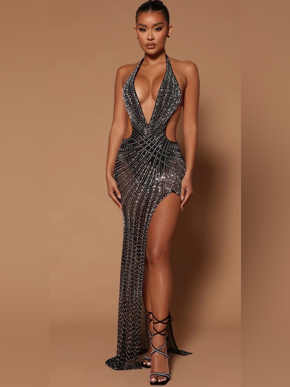 Fashion Nova Luxe Sz XS Pre-Loved Black Crystal-Embellished Halter Maxi (0858)